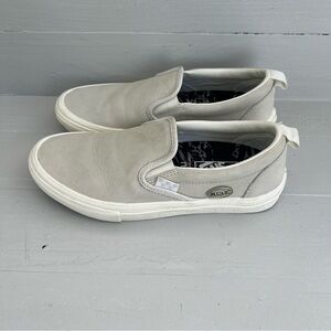 Vans x Public Skate Slip On Mens 7 Grey Skateboarding Shoes Out the Public Eye